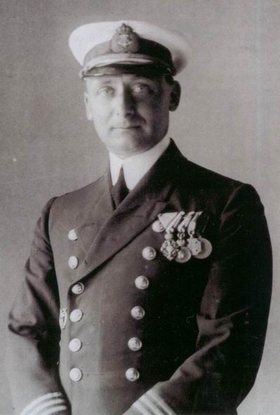 Maschinenbauingenieur 2.Klasse d. Res. Ing. Josef Mickl wears his Naval Pilot's Badge on the Right Breast